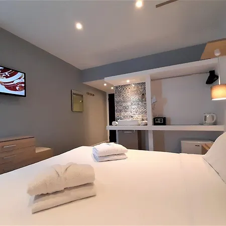 Elite Hotel