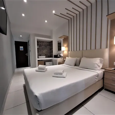 Elite Hotel 4*