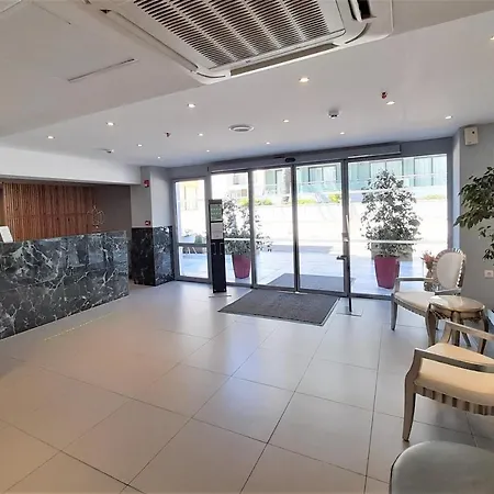 精英酒店 Rhodes City
